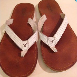 American Eagle Leather Strap Sandals/Flip Flops. White Leather band